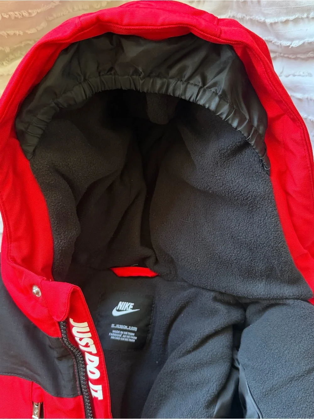 NWT Nike Red and Black Outdoor Woven Hooded Puffer Jacket Toddler Boy Size: 3T
